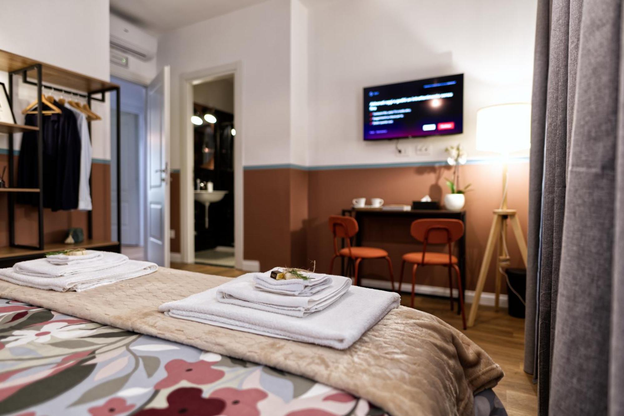 Savi Guest House Metro B S Paolo Rome Bagian luar foto